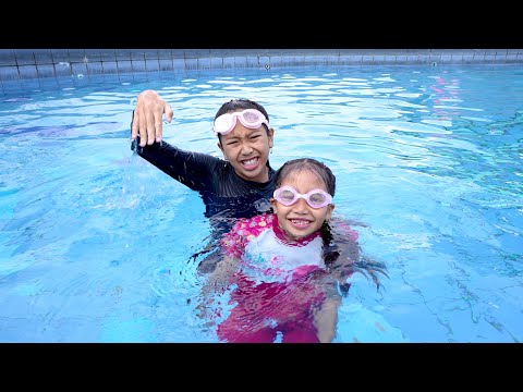 Keysha Dan Sheena Drama Cobil Tidak Bisa Berenang