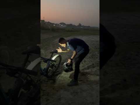 অন্ধকার আছে বলেই আলোর এত মূল্য!😢 #reels #shots #shorts #thoughts #thoughtsofbillal #viral #ytviral