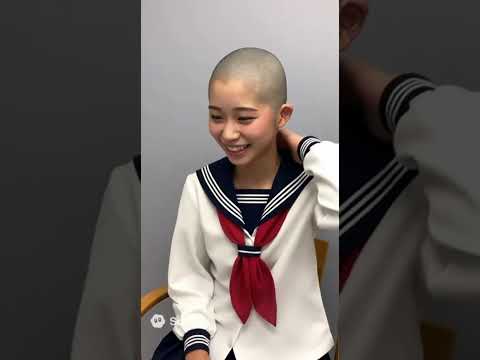 髪型を褒められて嬉しい坊主女子中学生。生成ai。buzz cut