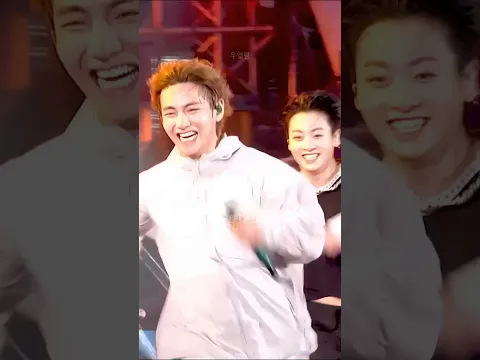 When Taekook Throwing Water At Each Other 😆💧 BTS's Funny Reaction 😂 #shorts #bts #taekook