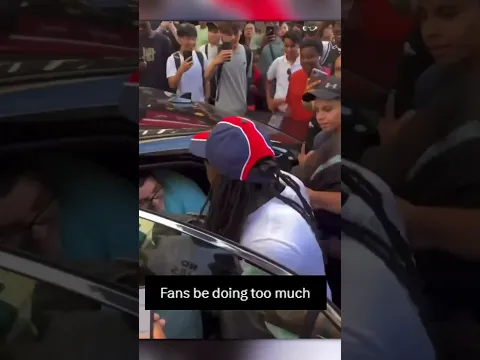 Kai Cenat's fan tried to sneak into his car!