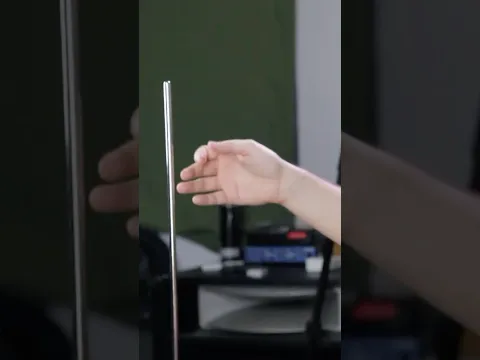 Don't touch this Instrument!