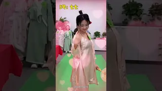 随机睡衣打分，哈哈谁的睡衣最好看 #搞笑 #办公室日常