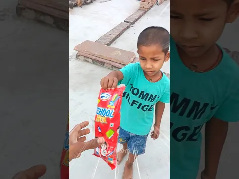 OMG I GOT 50 LAKH RUPEES IN SCHOOL BOX KHAJANA KURKURE 💥😱#shorts #rtfrishuYT