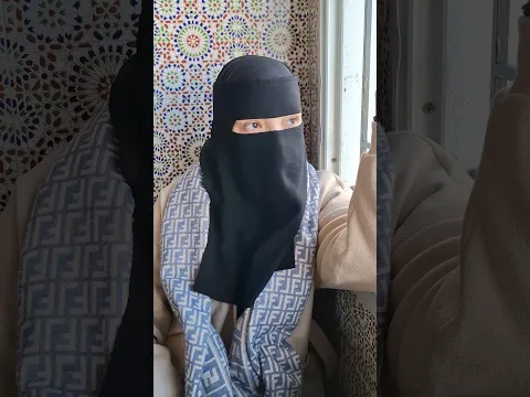 #shorts   نا وزوجتي ننتظر الطعام بعد المغرب في رمضان، زوجتي جائعة جدًا😂😂
