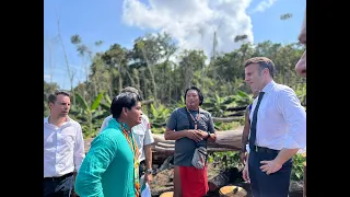 Emmanuel Macron à Camopi