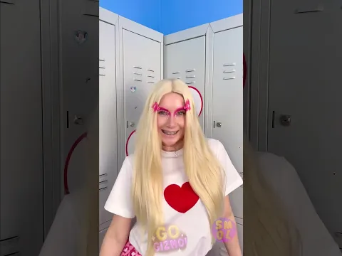سحر المكياج الأنيق 💋❤️👚 كيف حولت فتاة قميصها إلى رسالة حب بأحمر الشفاه! #مضحك