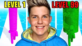 NOOB vs PRO vs HACKER in Long Neck Run! Prezley