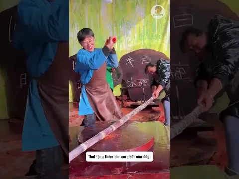 Cuộc thi “Ai chặt mía đỉnh nhất” và màn tấu hài của cả nhà!