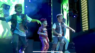 PICUS BAILA CONMIGO (VIVO) EN SU PRIMER SHOW!