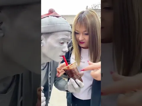Silver Man Of Hong Kong!