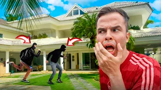 ROUBARAM A MANSÃO! - MUITO TENSO!