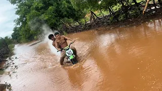 VLOG DE 1 HORA BRUTINHO FAZENDO TRILHA NA MINI MOTO