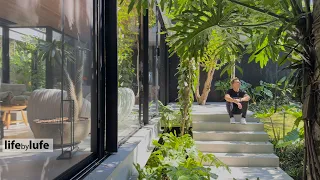 Morar no Paraíso: Uma Casa Transparente em Meio a um Jardim dos Sonhos