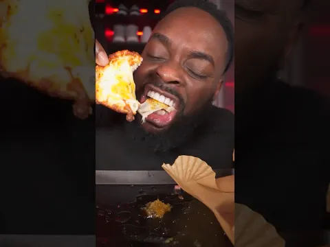 Little Caesars Crazy Cheese Puffs
