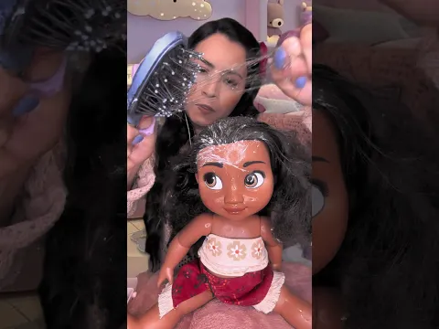 Asmr - Arrumando o cabelo da filha para escola
