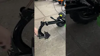Motokultivator so prikluchna alatka - podesuvachki plug