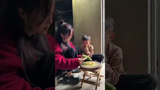 Siêu Chill phần 3: Một ngày bình yên nhưng không bình thường (Làm kimbap)