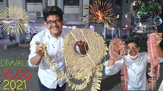 Diwali Night Time Crackers bursting and Fun Diwali Vlog 2021 Creator yogesh