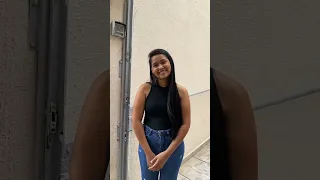 Ela reencontra seu ex-namorado que é morador de rua e sua vida muda para sempre!