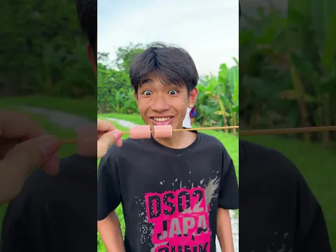thách bạn không cười khi xem những chuyên gia tạo tiếng cười của tôi từ cây xúc xích siêu ngon này?