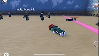 jogando squid game no roblox