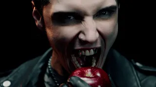 Black Veil Brides - Vindicate (Official Music Video)