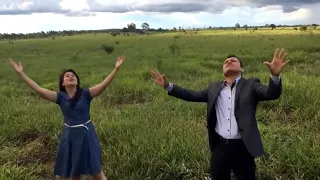 MEU DEUS!😱 É DE ARREPIAR ESSE LINDO LOUVOR | Oscar e Taize - Vitória No Vale Lançamento Gospel