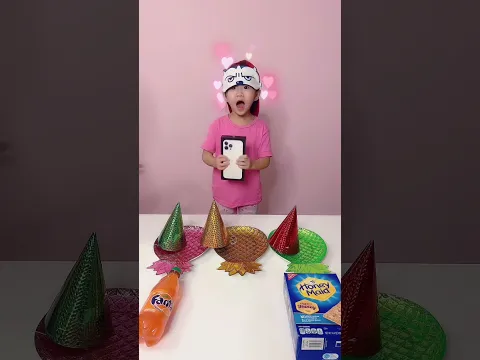 Funny Family Game - Color Challenge so funny !!! #Funny #PartyGame #challenge #funnyfamily #shorts
