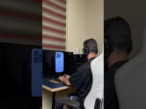 مصممين سامسونج 😂✌🏻🤣