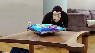 Görevimiz tehlike  Hello Neighbor بوجلم وقواعد السلوك في المسبح !! علة وقواعد السلوك في المسب