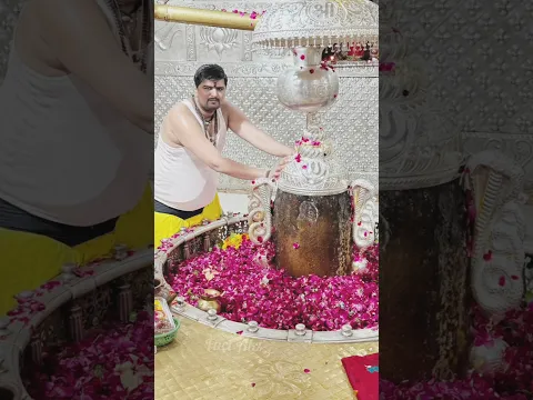 महाकाल को चढ़ाया 10 किलो चांदी से बना मुकुट #shortsvideo