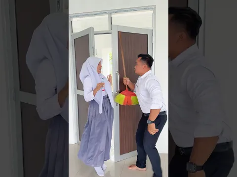 murid tukang telat !! Bisa aja ngerayu babeh biar gak dihukum🙄 #funny #comedy