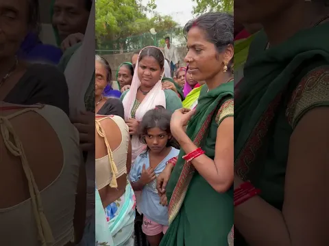 Delhi के Slums में बताया Gas Relief की Natural Home Remedy  #upasanakiduniya #Gas Pain #shorts