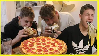 TKO BRŽE POJEDE PIZZU ! *2 minute ? 😱