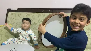 İzlemeyen kalmasın Yusuf Asaf çok komik :))