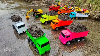 Membersihkan Truk Tronton Pasir Dan Menemukan Mainan Tayo, Mobil Truk, Mobil Molen, Damkar