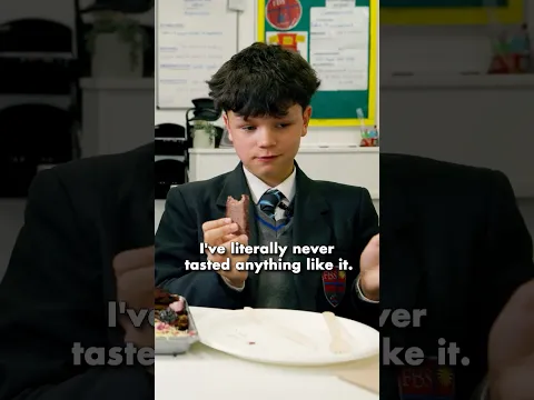 British Highschoolers try Texas Brisket for the first time!