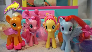 My Little Pony Play Giant Squishmallow Claw Machine at the Mall! | Mommy Etc