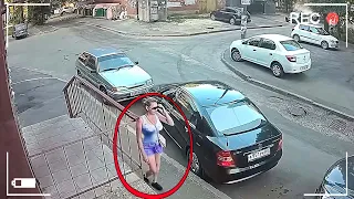200 Incredible Things Caught on Camera. Best of the Month