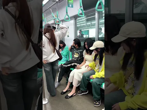 3T - Helping Someone Just in Time on the Train #3T #shorts #kindness