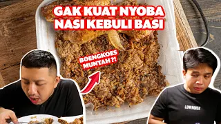 BOENGKOES NYOBA SAD FOOD NASI KEBULI SAMPE MUNTAH ! ADA MARTABAK EXTRA BULU ?!
