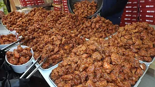 뼈닭강정으로 시장을 뒤집었다? 특허받은 닭으로 일매출 1000만원! 전국으로 택배까지 폭주했다는 닭강정집┃garlic chicken gangjeong/KoreanStreetFood
