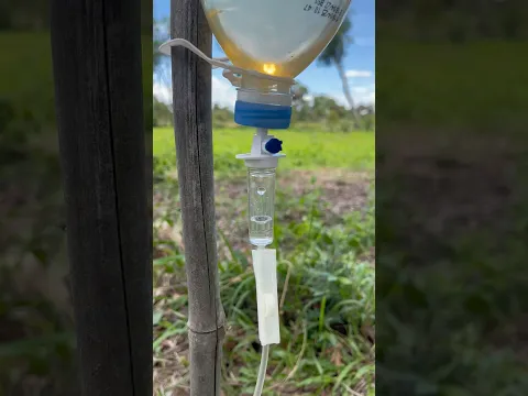 The guy Save water and Tree with SMART ideas✅😳 #outdoors #bushcraft #lifehacks
