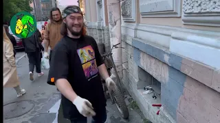 В общем, купили для бара НОВЫЙ МОТОЦЫКЛ!!!)