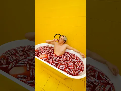 Маша не любит Кит-Кат!