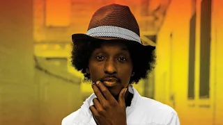 K'NAAN - Wavin' Flag 1h Mix