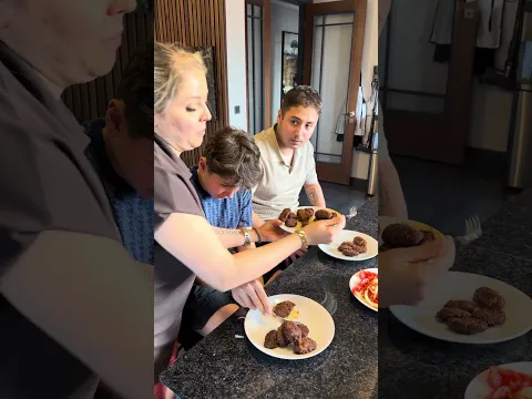 Evlat Ayrımı Yapan Kadın