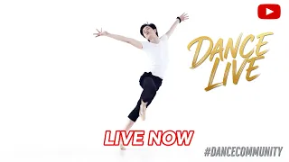 临时直播一下，来看看我们可爱的小舞蹈生们训练吧！
Going live for a bit! Come check out our adorable little dancers in trainin