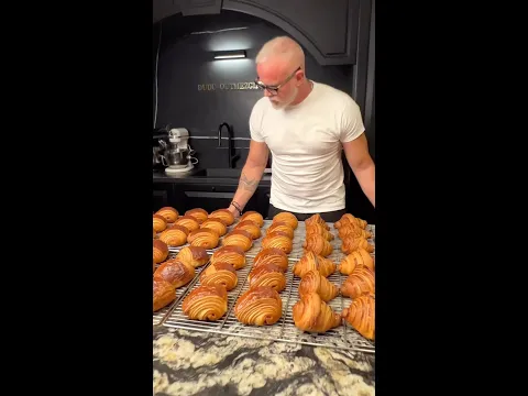 Dudu Outmezgine Croissant